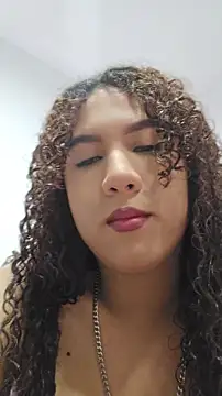 lilith isabella25 online show from July 23, 9:13 pm