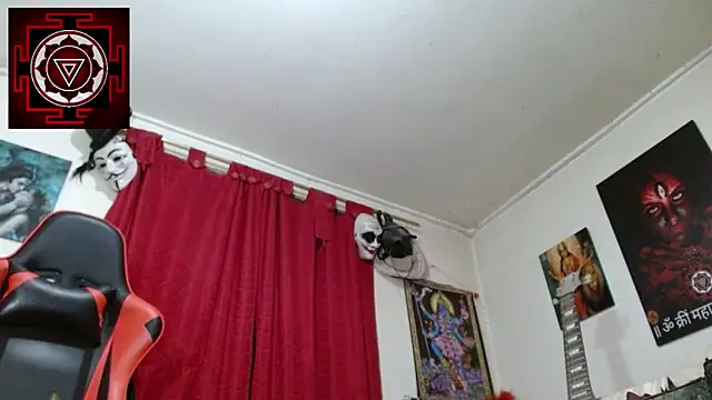 Amanda Valeska online show from April 30, 6:56 pm