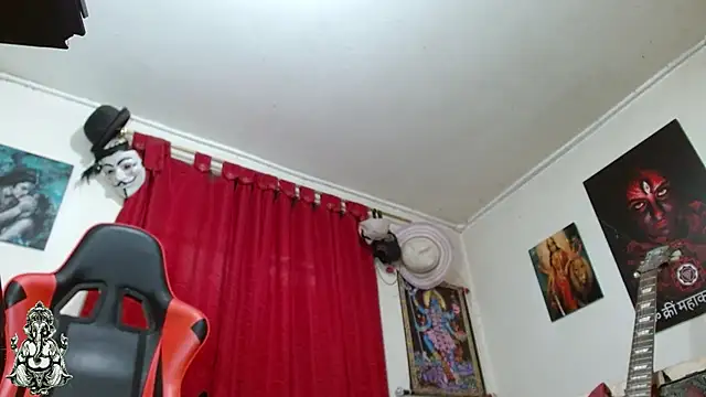 Amanda Valeska online show from August 1, 6:09 pm