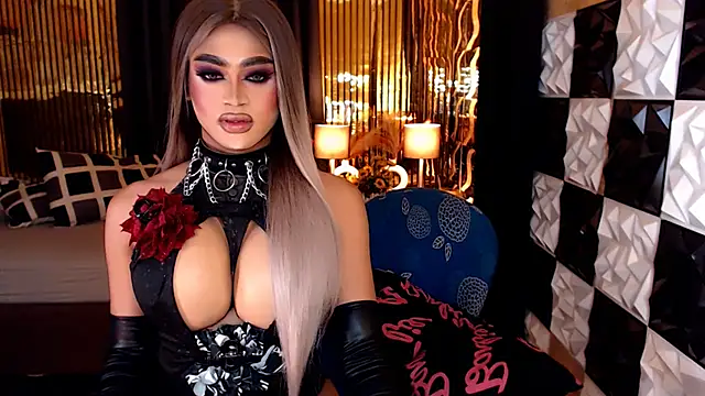 BigCockJewel online show from April 25, 1:15 pm