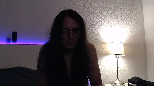 Chic desire online show from June 2, 10:33 pm