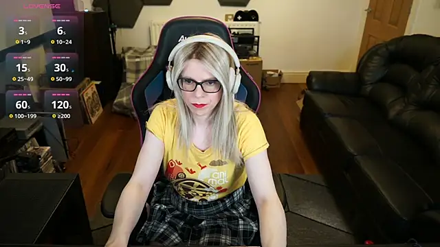KelseyCobalt online show from May 18, 7:52 pm