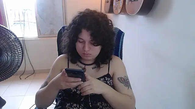 Smoke trip Alicia online show from January 11, 12:01 pm