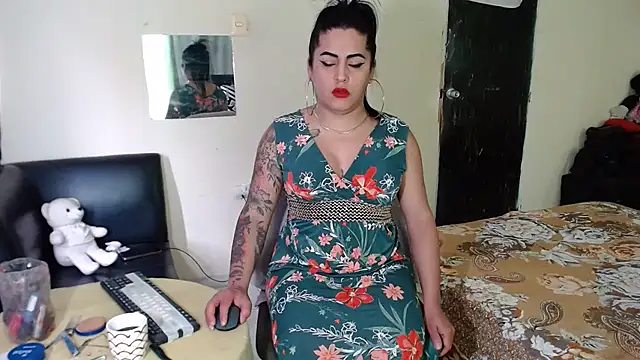 Sashaferrari2000 online show from July 17, 5:52 pm