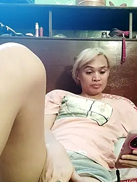 QueenSoreal online show from June 23, 5:48 am