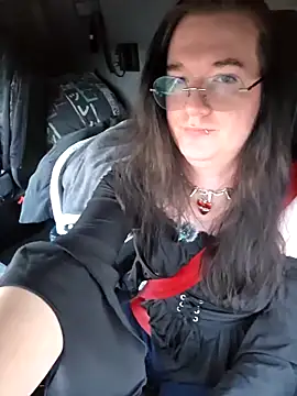 HotysimeHot1 online show from February 4, 7:35 am