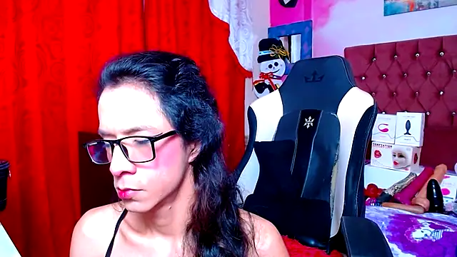 DaslyRoze online show from February 19, 2:01 pm