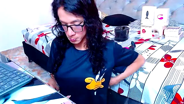 DaslyRoze online show from March 19, 12:48 am