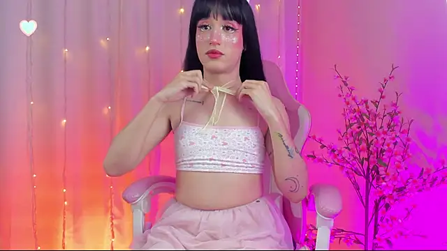 rosseblondee online show from October 23, 5:33 am