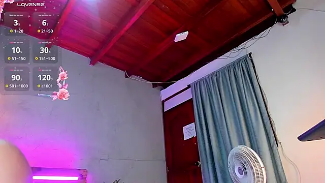 niky doll  online show from March 10, 1:58 pm