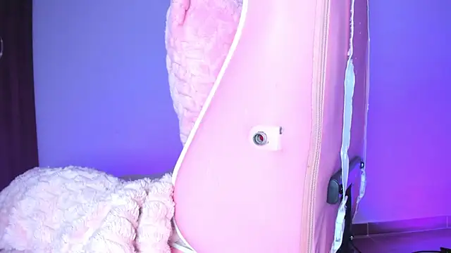 KataFerreira777 online show from May 16, 3:48 am