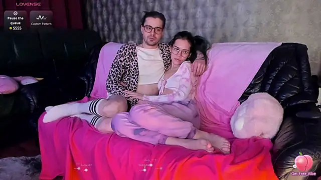 Snapshot of Milena_joline chatting on February 9, 8:13 pm Milena joline online show from February 9, 8:13 pm