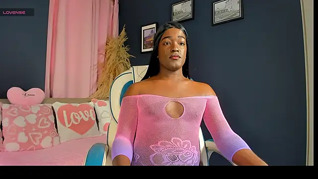 SammyGirlTS online show from June 30, 12:16 pm