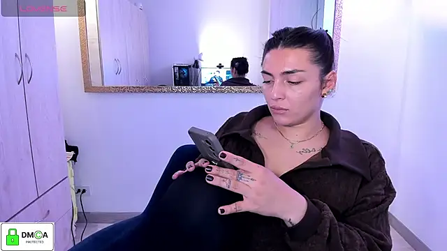 EricaVanderhill online show from July 10, 7:18 pm