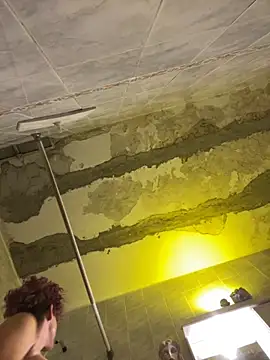 Snapshot of Alicbranca chatting on October 9, 5:20 am Alicbranca online show from October 9, 5:20 am