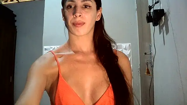 AlexiaDuucan online show from May 4, 5:40 pm