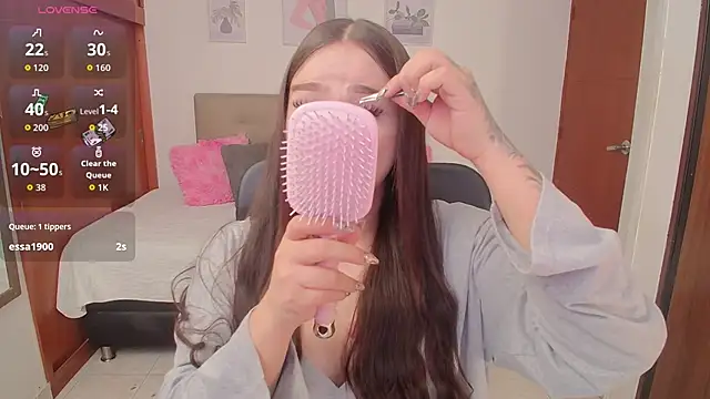 Miley Baker online show from October 7, 3:57 pm