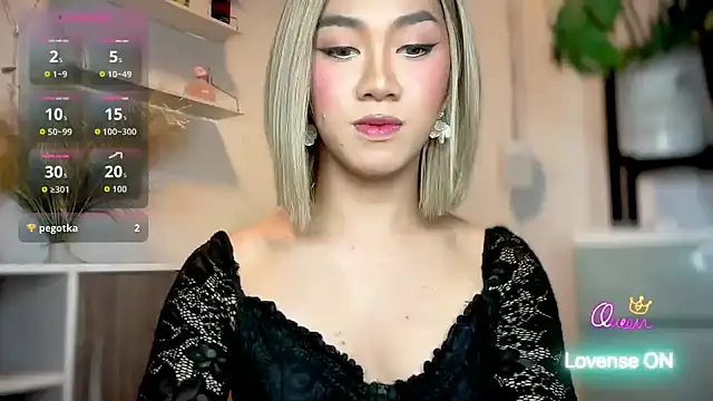 Local Hoelyx online show from April 26, 5:55 pm