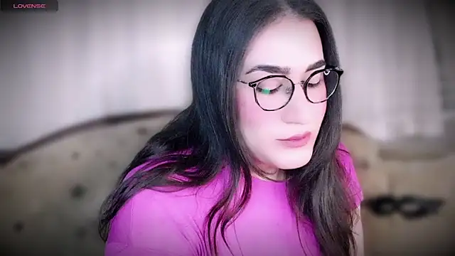 Snapshot of MERA_arab chatting on February 17, 10:14 pm MERA arab online show from February 17, 10:14 pm