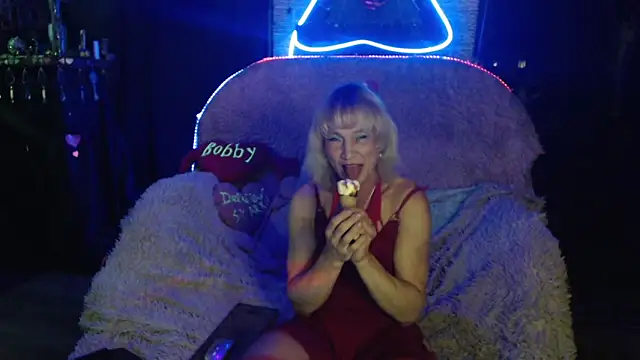 Alexa Cosmic online show from May 31, 12:31 am