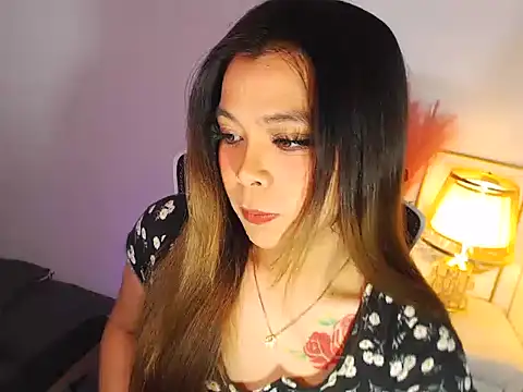 MajesticKitana online show from February 20, 6:19 am