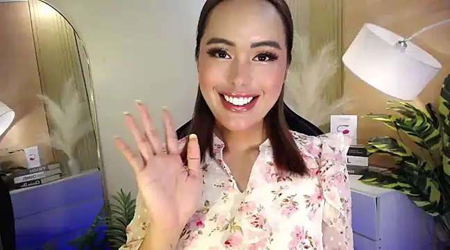 Snapshot of HeavenlyStar chatting on February 25, 3:38 pm HeavenlyStar online show from February 25, 3:38 pm