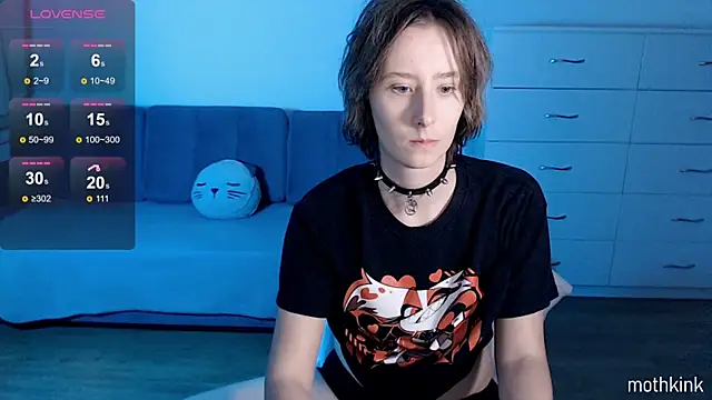 mothkink online show from October 24, 6:02 pm