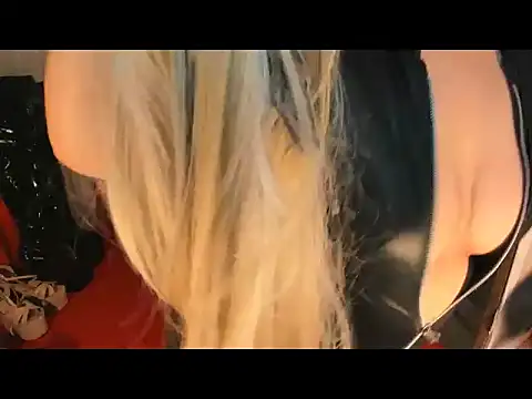 RavennaMiller online show from February 10, 5:03 am