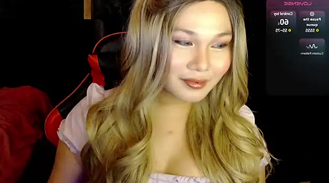 stacey wills44 online show from December 20, 12:38 pm