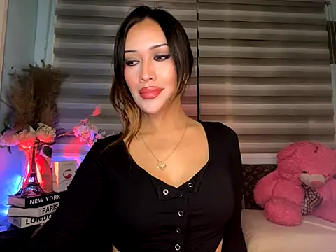 Jasmine Elcock online show from October 26, 7:43 pm