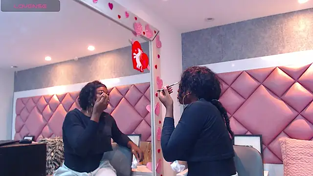 DanielaDuff online show from November 5, 7:58 pm