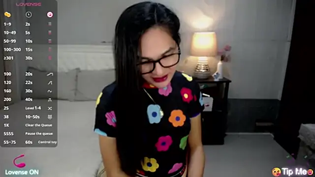xAsianSweetHeart online show from May 2, 11:32 pm
