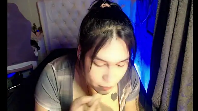 Hardcore Tgirl online show from December 4, 1:10 am