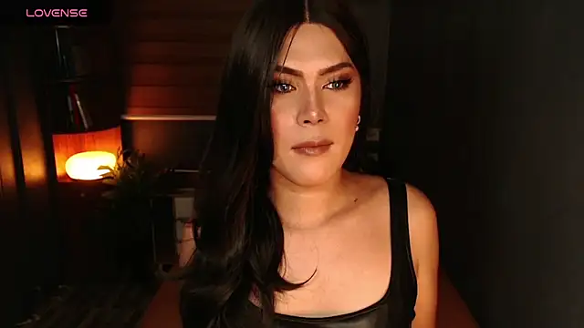 SweetieZeveey  online show from March 16, 6:55 pm