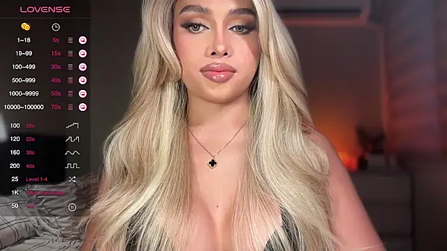 Snapshot of Judi_Abas chatting on October 4, 2:01 am Judi Abas online show from October 4, 2:01 am