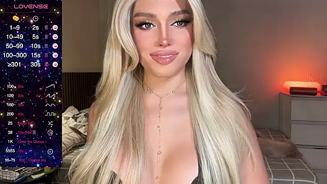 Snapshot of Judi_Abas chatting on October 14, 11:26 pm Judi Abas online show from October 14, 11:26 pm