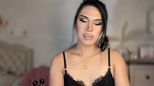 Ts glamxxxx online show from November 8, 12:33 am