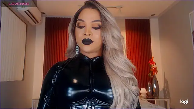 MarryQueen22 online show from June 12, 4:50 pm