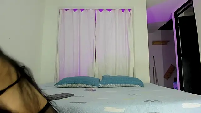 Fairycandyx online show from May 4, 7:02 am