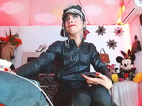 nix goddessofthenight online show from December 31, 6:57 pm