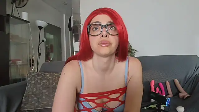 TsSandyx online show from June 4, 10:40 am