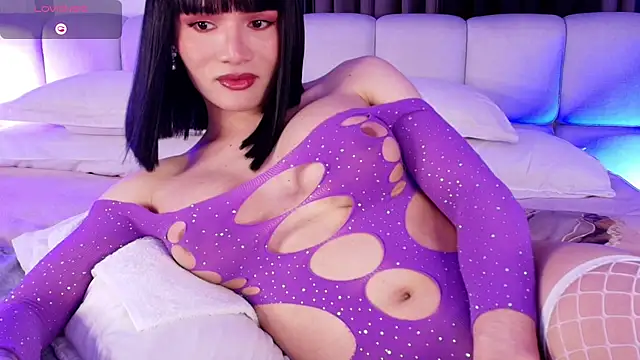 sweetieluna01 online show from July 2, 7:30 pm