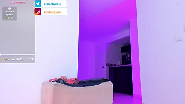 Kimberlykors online show from August 1, 10:38 am